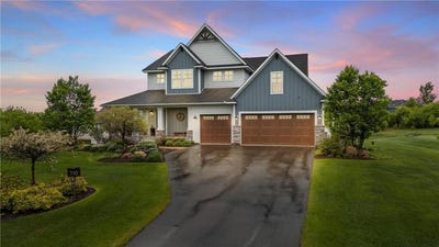 /international/us/710-crest-curve-troy-twp-wi-110108174663/