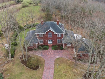 /international/us/501-mill-pointe-road-blacksburg-va-110108033642/