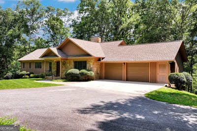 /international/us/232-fenwick-wood-clarkesville-ga-110100044021/