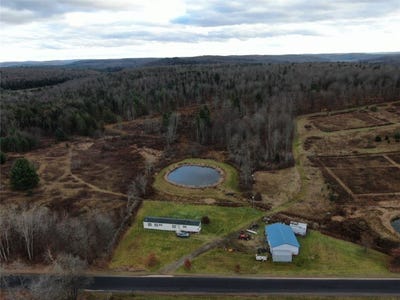 /international/us/140-round-pond-road-smithville-ny-110107700659/