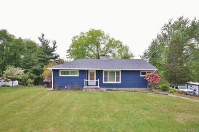 /international/us/124-cherrywood-drive-fishkill-ny-110108125199/