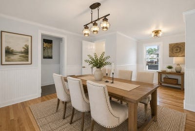 /international/us/14-broad-st-north-attleboro-ma-110107994390/