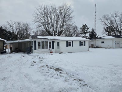 /international/us/433-w-henderson-street-montpelier-in-110105294505/