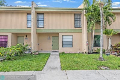 /international/us/9220-nw-14th-st-pembroke-pines-fl-110099150886/