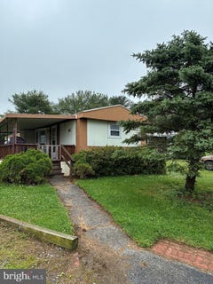 /international/us/69-alana-drive-york-pa-110108364459/