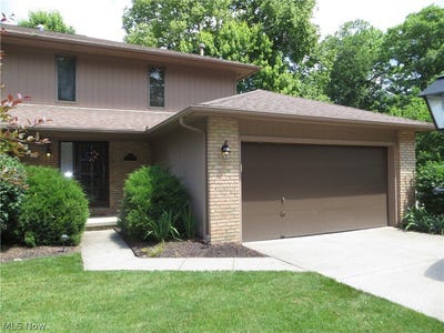 /international/us/18606-buccaneer-creek-drive-strongsville-oh-110109054684/