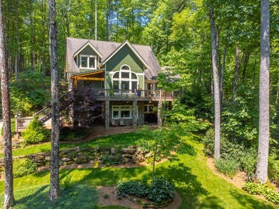 /international/us/6736-wayah-road-franklin-nc-110098544378/