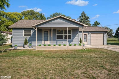 /international/us/8604-larned-road-port-austin-mi-110108440092/