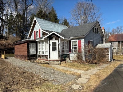 /international/us/387-hamilton-valley-road-spencer-ny-110106619596/