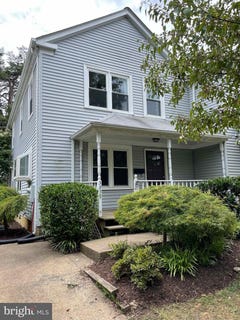 /international/us/3834-13th-street-n-arlington-va-110108474675/