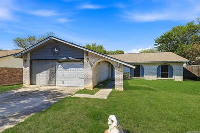 /international/us/3317-morning-dr-schertz-tx-110120420771/