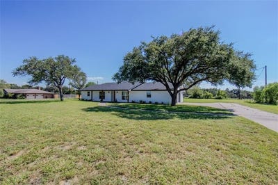 /international/us/615-e-trant-kingsville-tx-110102885439/