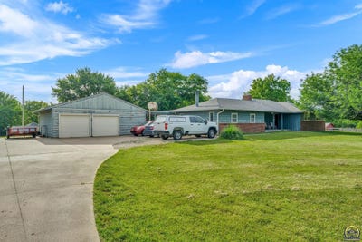 /international/us/2715-se-downing-rd-topeka-ks-110109161934/