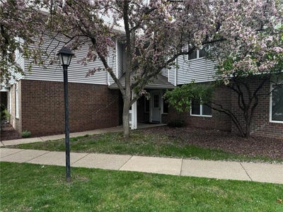 /international/us/3590-blue-jay-way-eagan-mn-110107779989/