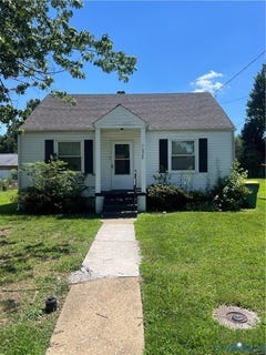 /international/us/2306-johnson-street-hopewell-va-110108878610/