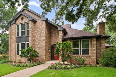 /international/us/823-kingston-drive-mansfield-tx-110108587762/