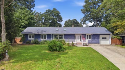 /international/us/303-knollwood-dr-egg-harbor-township-nj-110109915401/