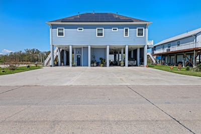 /international/us/6236-bayouside-dr-chauvin-la-110098026257/