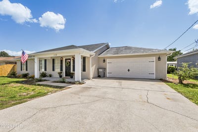/international/us/152-manistee-drive-panama-city-beach-fl-110119949252/