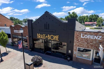 /international/us/15-w-saint-joseph-street-perryville-mo-110109030351/