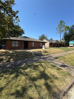 /international/us/614-w-woodard-street-denison-tx-110119993217/