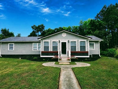 /international/us/4320-rose-st-loris-sc-110108409224/