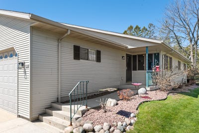 /international/us/2138-s-22nd-st-manitowoc-wi-110108020796/