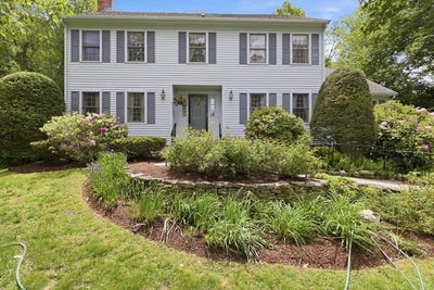 /international/us/1-battleview-circle-lexington-ma-110108500952/