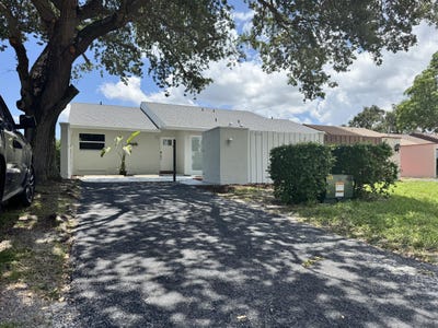 /international/us/5660-biscayne-drive-greenacres-fl-110100352813/?lang=es