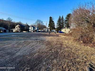 /international/us/2910-pa-42-highway-millville-pa-110097935825/