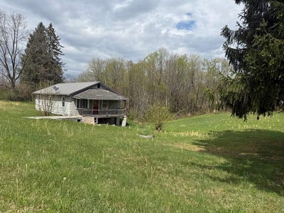 /international/us/24-ivydale-herndon-wv-110107629868/
