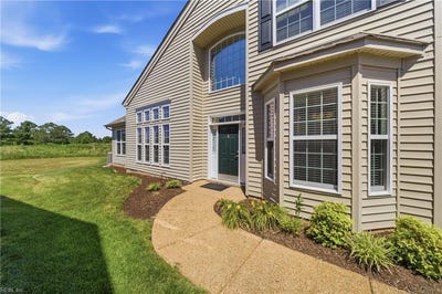 /international/us/562-dunning-lane-chesapeake-va-110108266492/