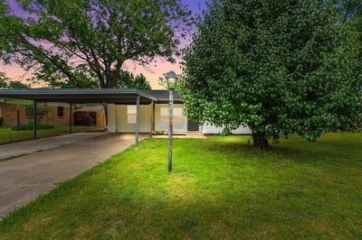 /international/us/820-yale-avenue-lewisville-tx-110099177079/