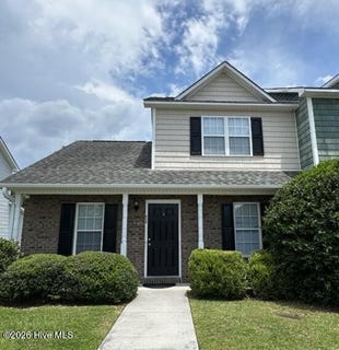 /international/us/606-springwood-drive-jacksonville-nc-110108338866/