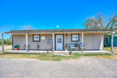 /international/us/19801-us-hwy-83-paint-rock-tx-110102281169/