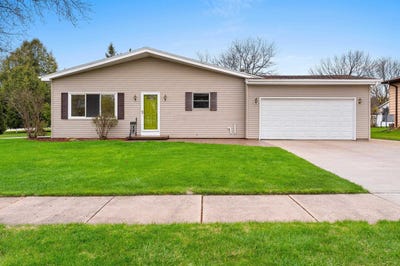 /international/us/860-fribourg-street-de-pere-wi-110108345963/