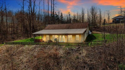 /international/us/50-doe-valley-dr-se-copper-hill-va-110106602037/