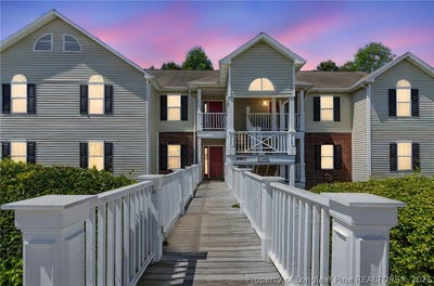 /international/us/350-bubble-creek-court-fayetteville-nc-110107224207/
