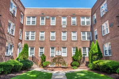 /international/us/126-hackett-pl-rutherford-boro-nj-110101456874/