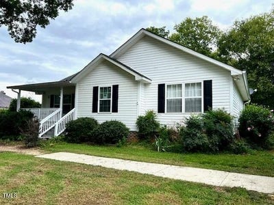 /international/us/15296-n-c-39-highway-n-henderson-nc-110101526563/