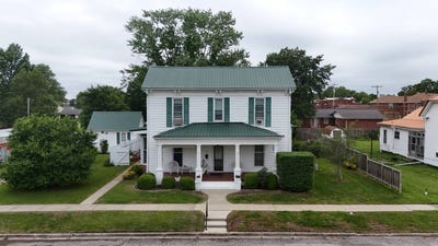 /international/us/309-se-3rd-st-fairfield-il-110108301722/