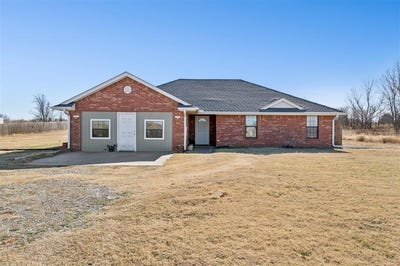 /international/us/513-county-road-1390-chickasha-ok-110104580965/