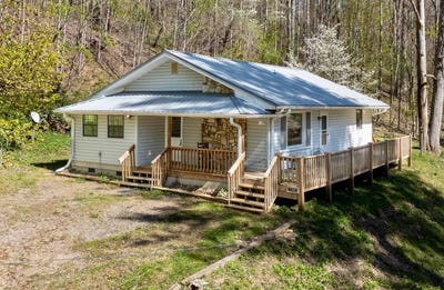 /international/us/5381-state-hwy-197-s-burnsville-nc-110104259412/