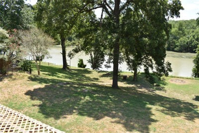 /international/us/315-riverwood-dr-bastrop-tx-110101489318/