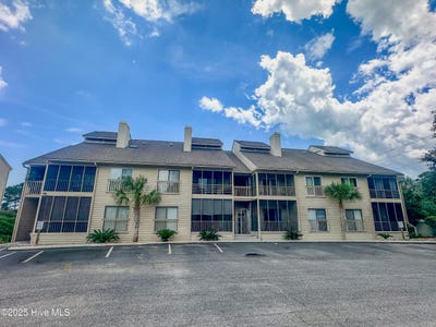 /international/us/1356-glenns-bay-rd-surfside-beach-sc-110103295611/