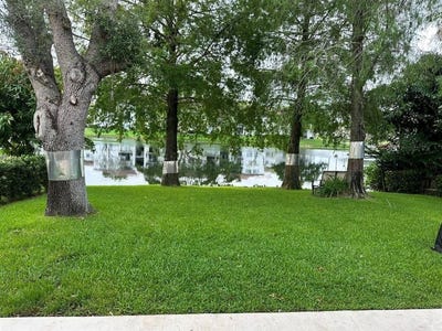 /international/us/9821-nw-22-street-pembroke-pines-fl-110106443902/