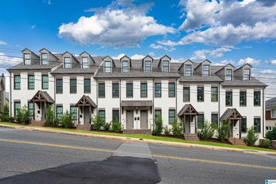 /international/us/1624-richard-arrington-boulevard-birmingham-al-110108629573/