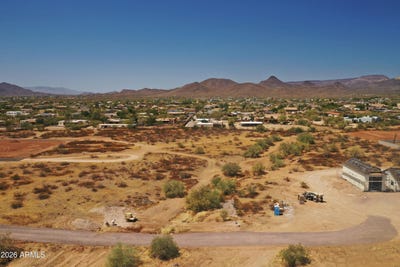 /international/us/17xx-e-new-river-lot-3-road-phoenix-az-110109232644/?lang=th