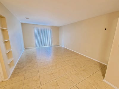 /international/us/1614-greenbriar-parkway-gulf-breeze-fl-110108226043/