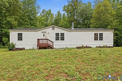/international/us/149-pervall-drive-cumberland-va-110108236147/